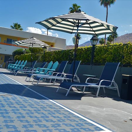 Musicland Hotel Palm Springs Bagian luar foto