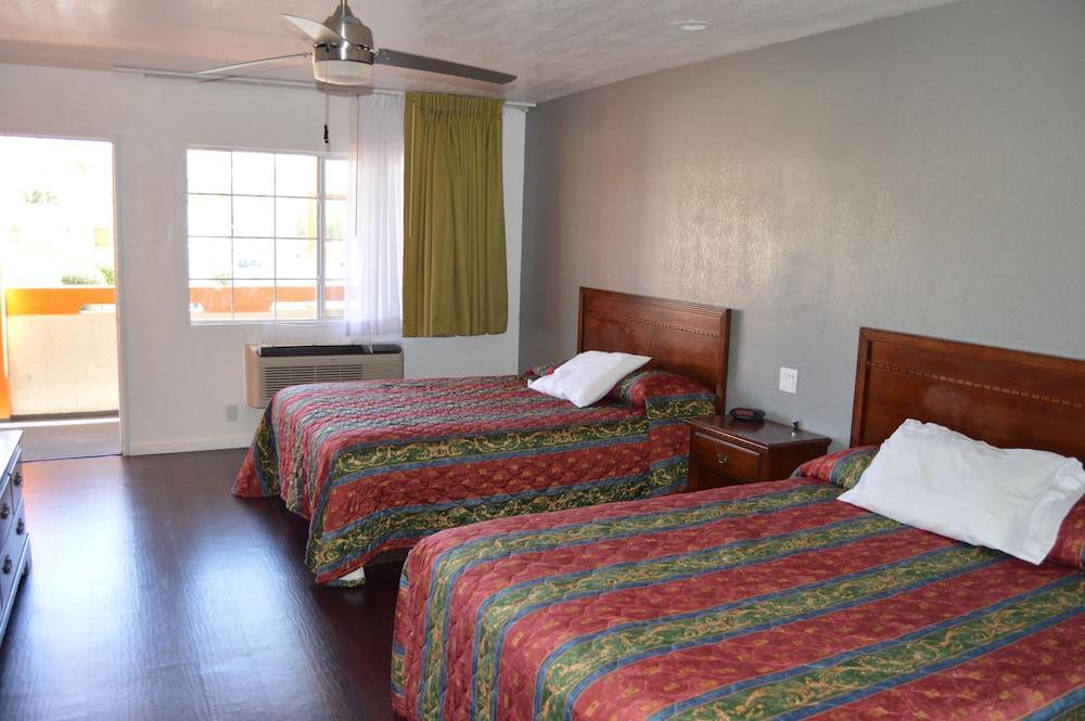Musicland Hotel Palm Springs Bagian luar foto