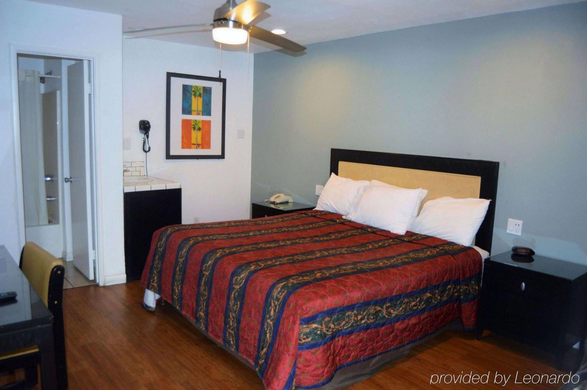 Musicland Hotel Palm Springs Bagian luar foto