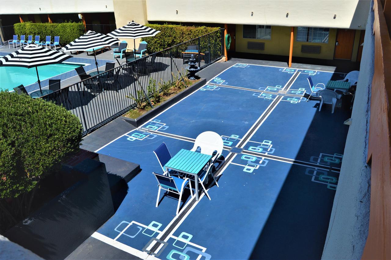 Musicland Hotel Palm Springs Bagian luar foto