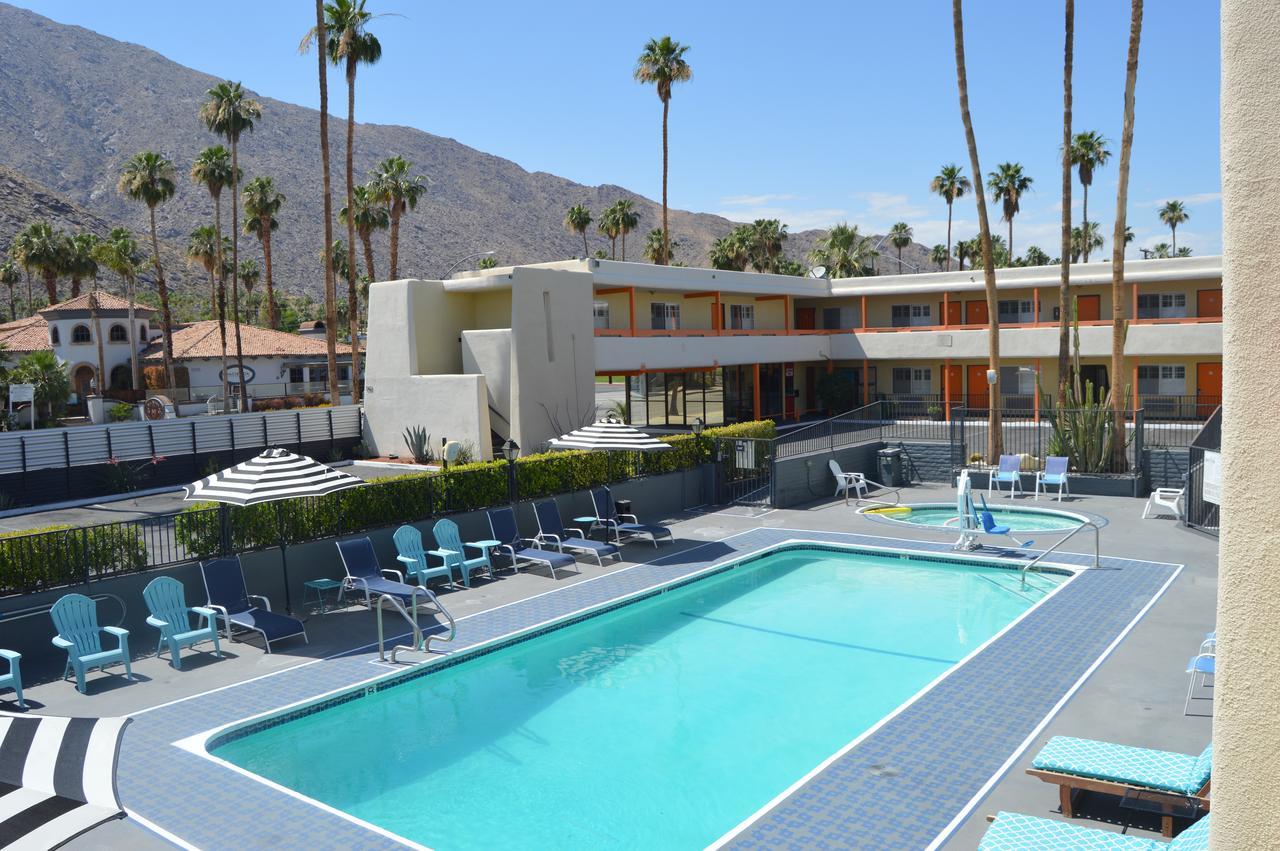 Musicland Hotel Palm Springs Bagian luar foto