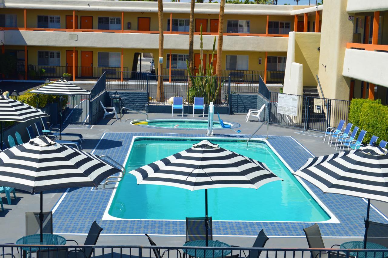 Musicland Hotel Palm Springs Bagian luar foto