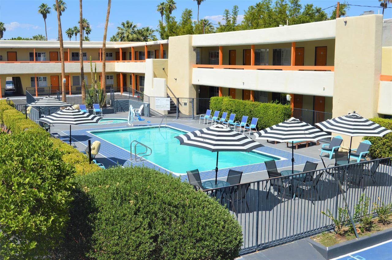 Musicland Hotel Palm Springs Bagian luar foto