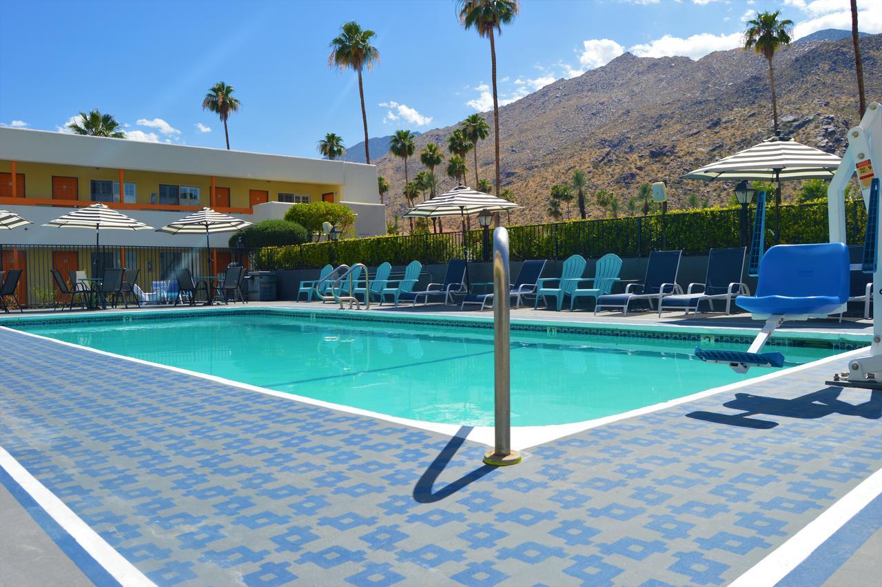 Musicland Hotel Palm Springs Bagian luar foto